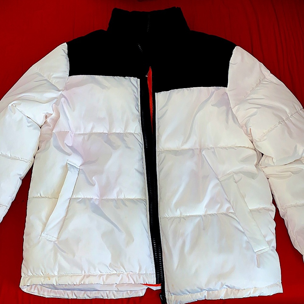 Forever 21 xl men white/ black color lock puffer jacket with orange lining